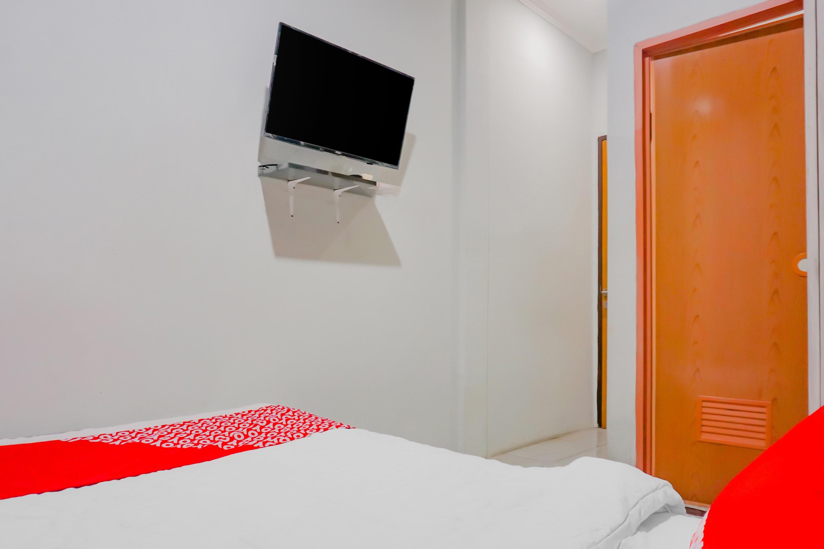 Reddoorz @ Limo Depok酒店 外观 照片
